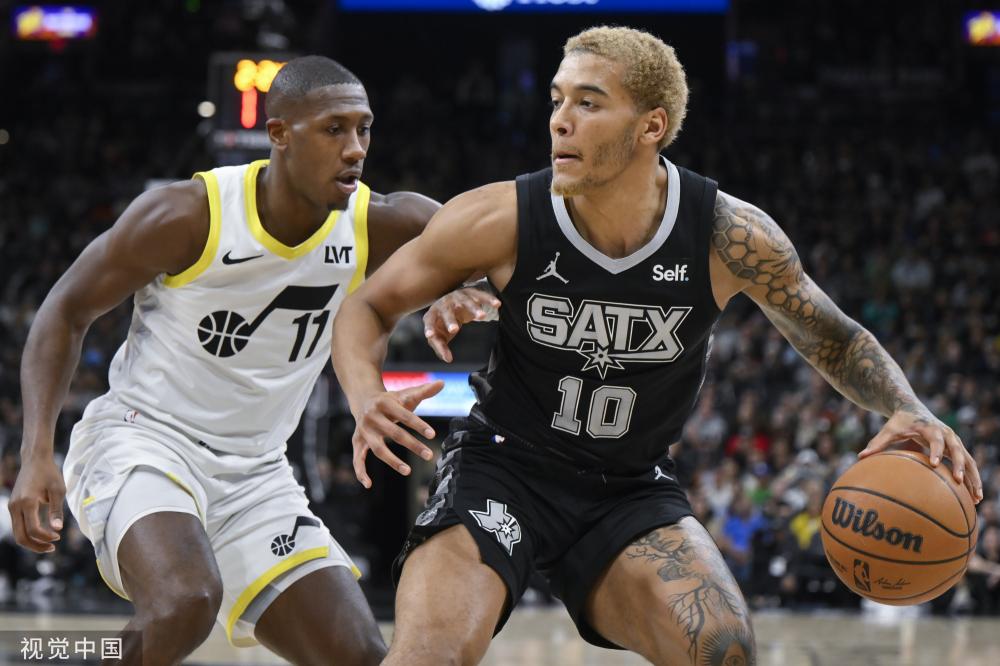 恶搞与现实 恶搞与现实